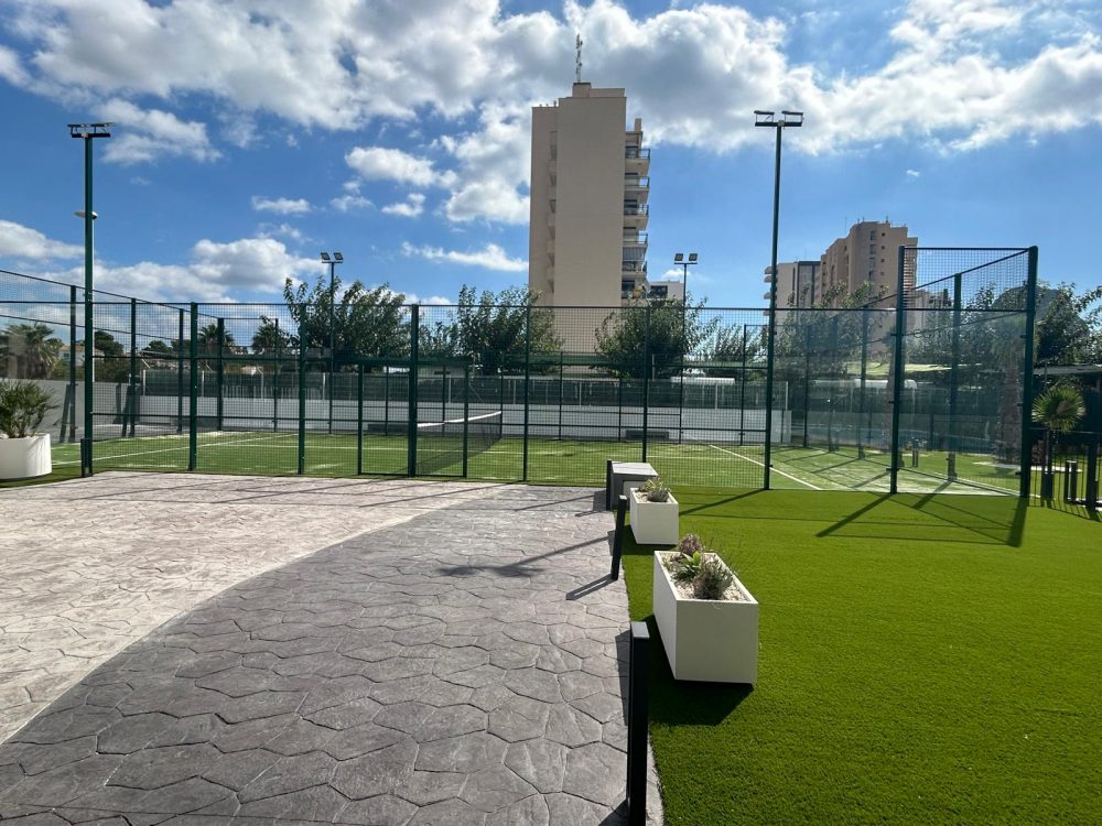 2. SAETA PISTA PADEL